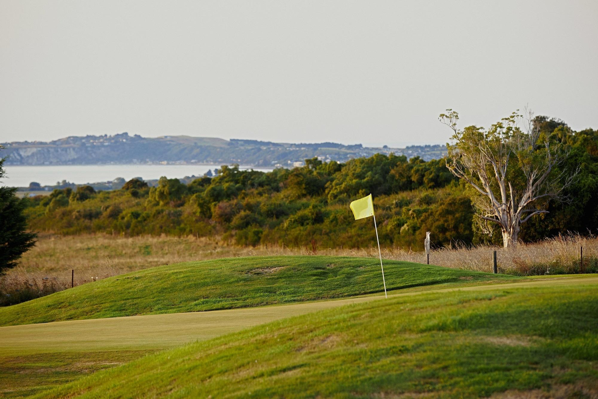 Koura Bay Golf Resort Kaikoura Extérieur photo