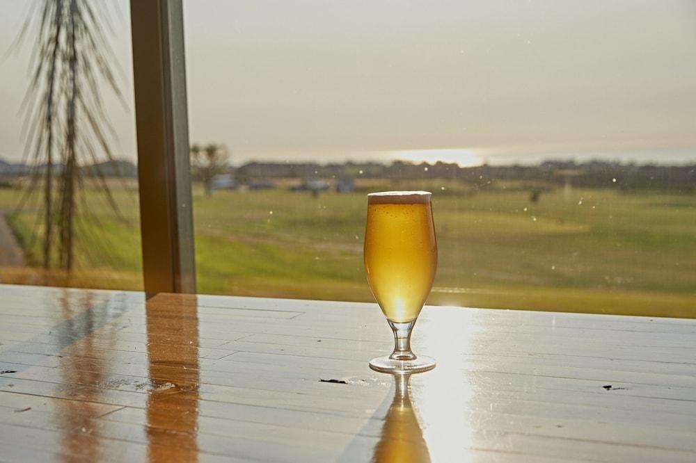 Koura Bay Golf Resort Kaikoura Extérieur photo