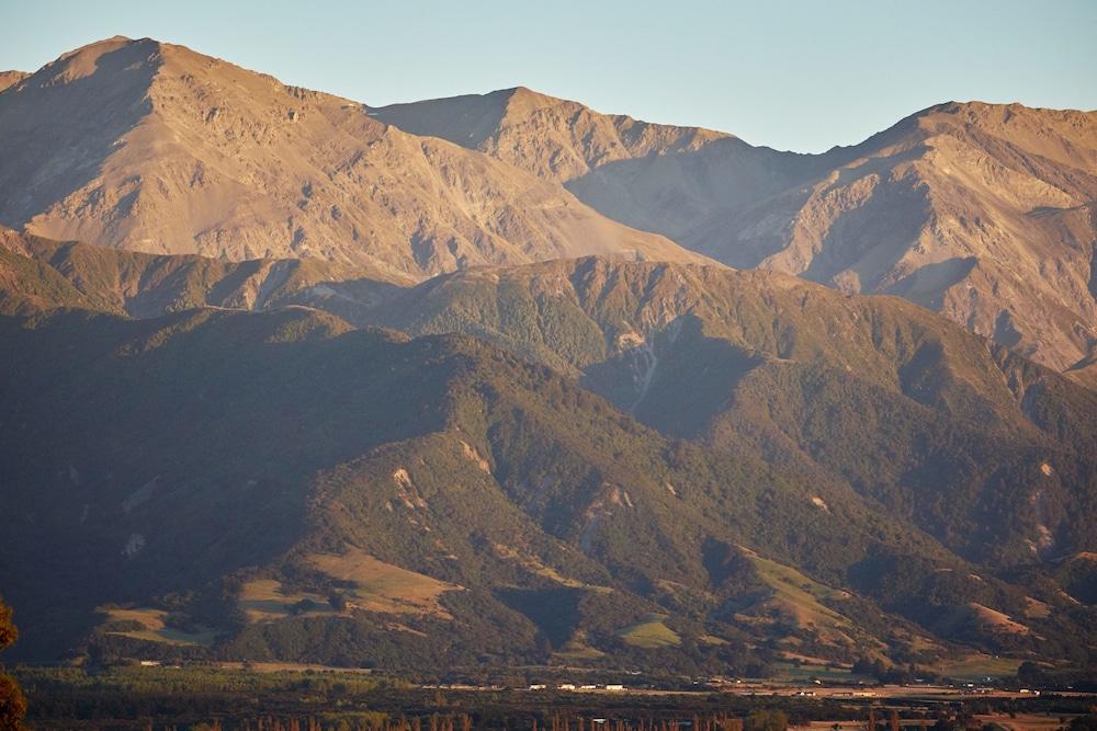 Koura Bay Golf Resort Kaikoura Extérieur photo