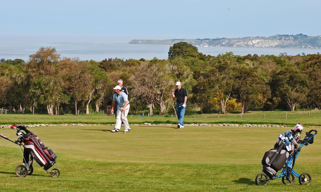 Koura Bay Golf Resort Kaikoura Extérieur photo