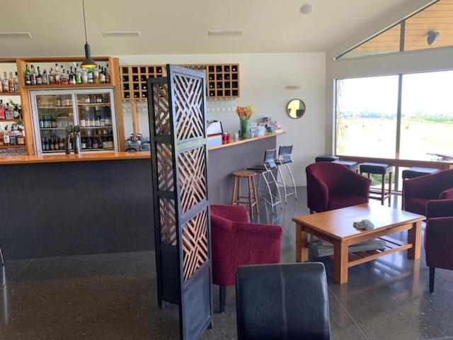 Koura Bay Golf Resort Kaikoura Extérieur photo
