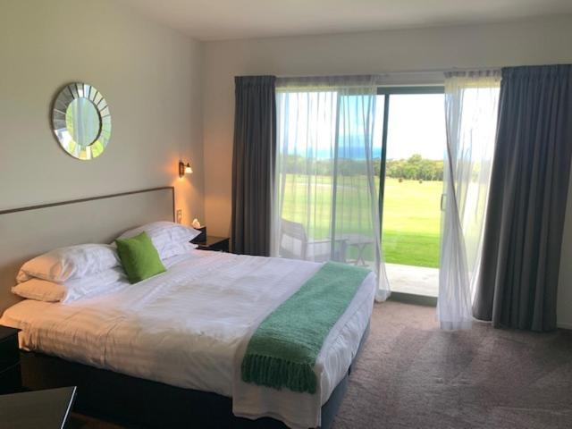 Koura Bay Golf Resort Kaikoura Extérieur photo