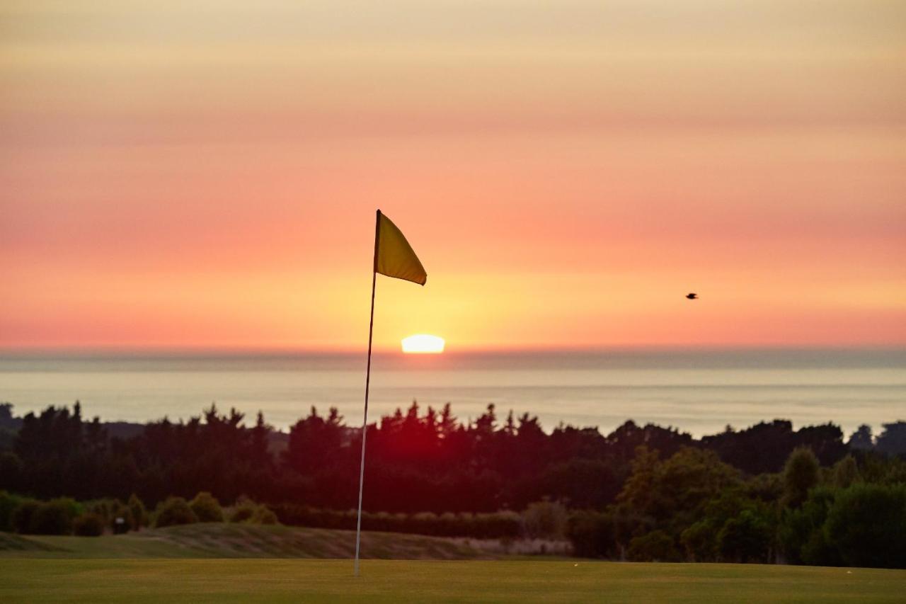 Koura Bay Golf Resort Kaikoura Extérieur photo